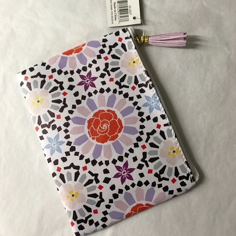 Lexington Pouch - Purple Tassel